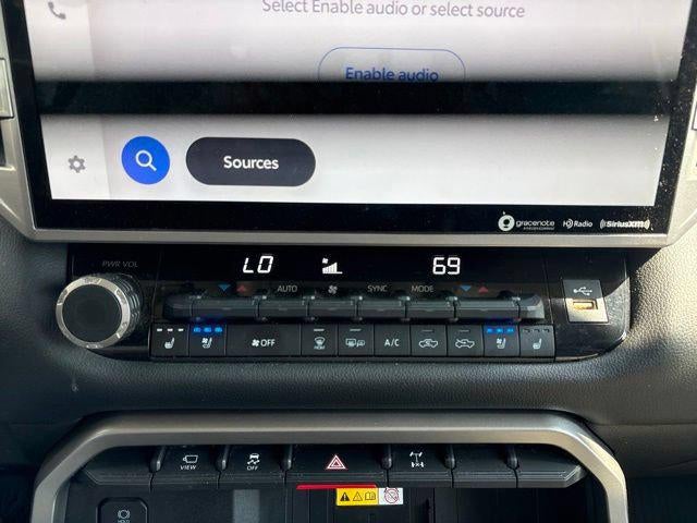 2022 Toyota Tundra Limited Double Cab 6.5' Bed