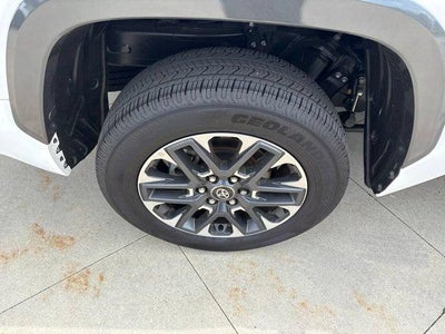 2026 Toyota Tundra Limited CrewMax 5.5' Bed