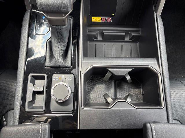 2026 Toyota Tundra Limited CrewMax 5.5' Bed