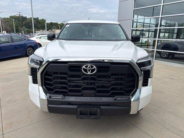 2024 Toyota Tundra SR5 Double Cab 6.5' Bed