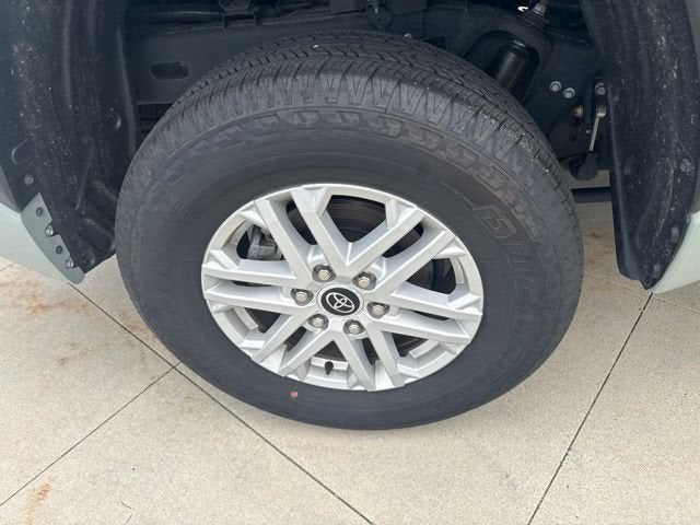 2024 Toyota Tundra SR5 CrewMax 5.5' Bed