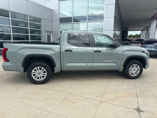 2024 Toyota Tundra SR5 CrewMax 5.5' Bed