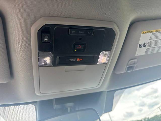 2024 Toyota Tundra SR5 CrewMax 5.5' Bed