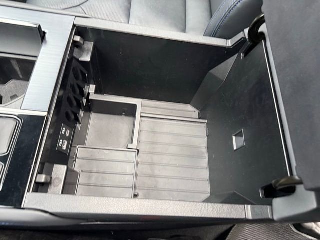 2026 Toyota Tundra Platinum CrewMax 5.5' Bed
