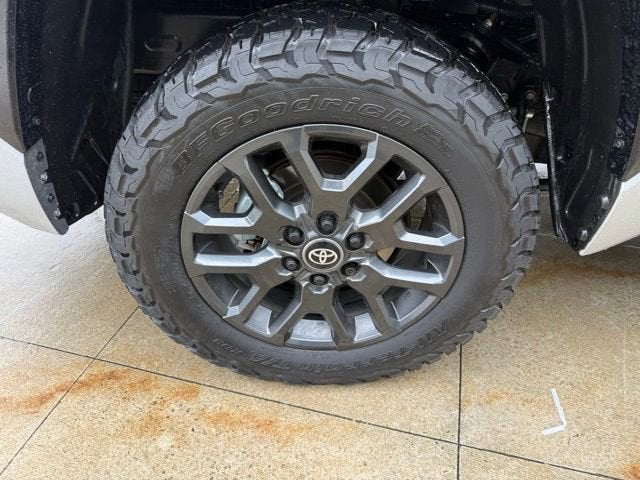 2026 Toyota Tundra Platinum CrewMax 5.5' Bed