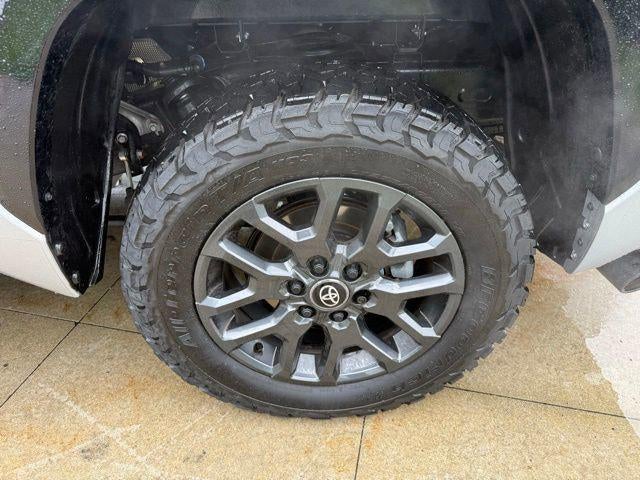 2026 Toyota Tundra Platinum CrewMax 5.5' Bed