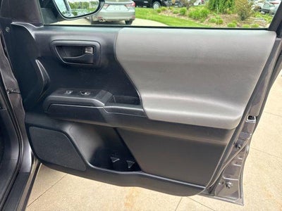 2019 Toyota Tacoma SR Access Cab 6' Bed I4 AT