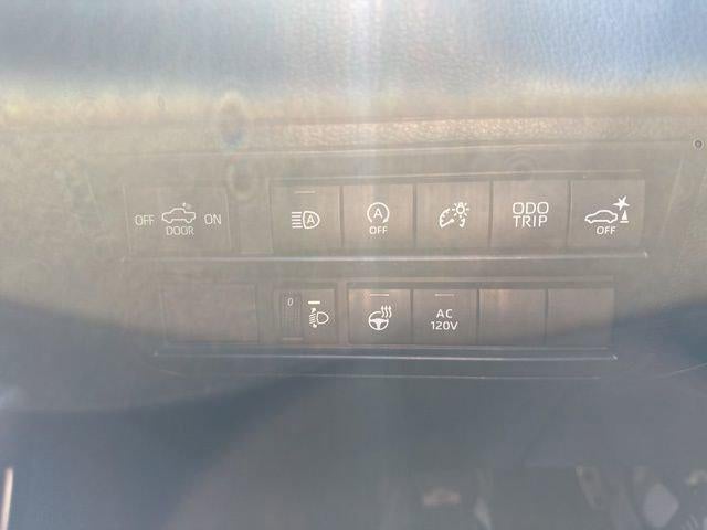 2025 Toyota Tundra Limited CrewMax 5.5' Bed