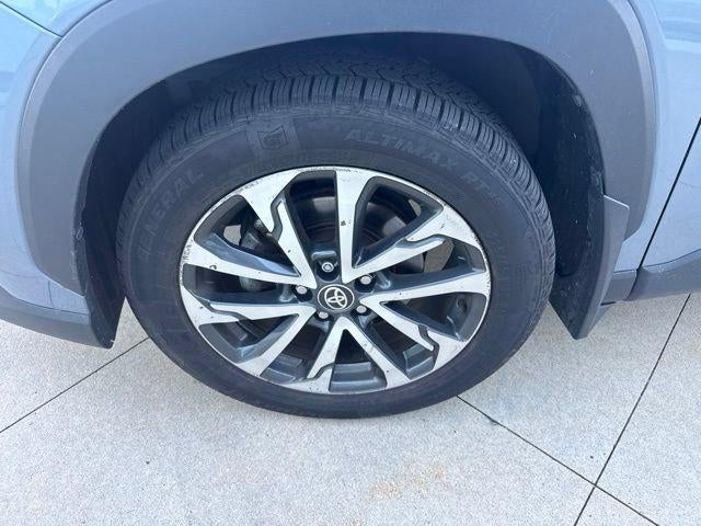 2024 Toyota Corolla Cross XLE 4WD