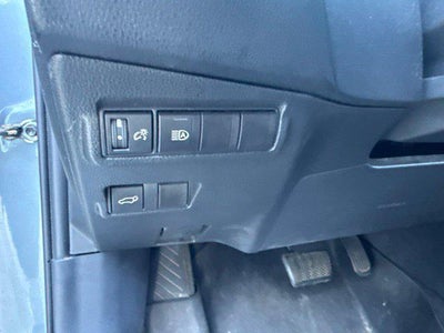2024 Toyota Corolla Cross XLE 4WD
