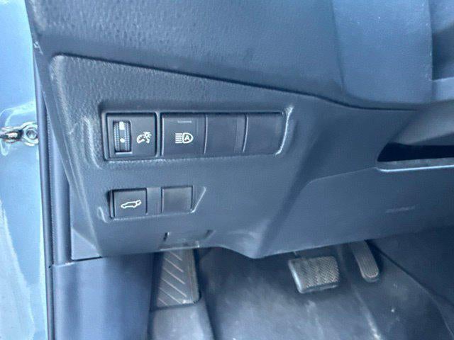 2024 Toyota Corolla Cross XLE 4WD