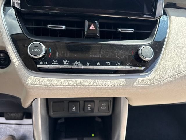 2024 Toyota Corolla Cross XLE 4WD