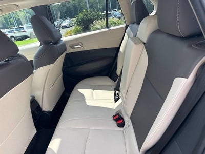 2024 Toyota Corolla Cross XLE 4WD