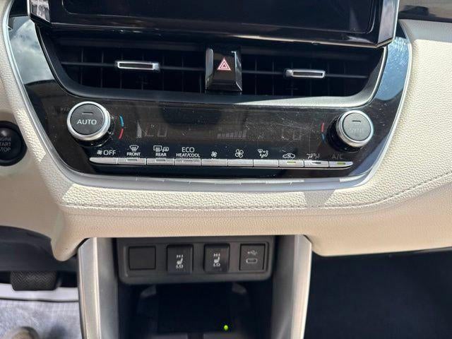 2024 Toyota Corolla Cross XLE 4WD