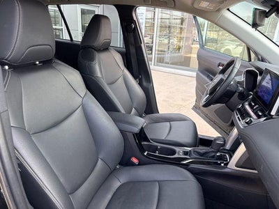 2025 Toyota Corolla Cross XLE 2WD