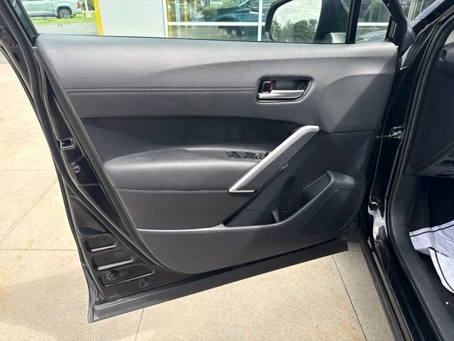 2025 Toyota Corolla Cross XLE 2WD