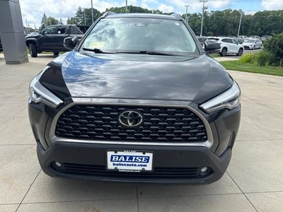 2025 Toyota Corolla Cross XLE 2WD