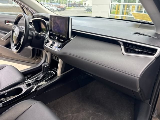 2025 Toyota Corolla Cross XLE 2WD