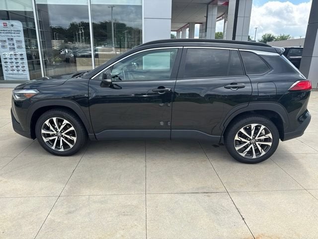 2025 Toyota Corolla Cross XLE 2WD