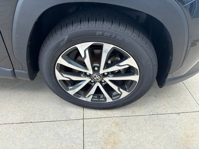 2025 Toyota Corolla Cross XLE 2WD