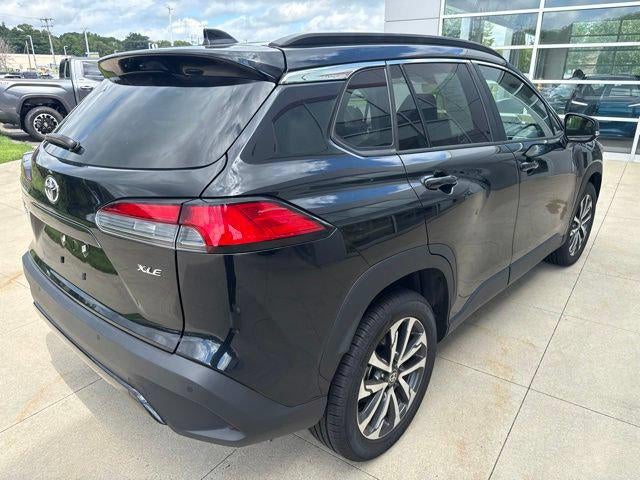 2025 Toyota Corolla Cross XLE 2WD