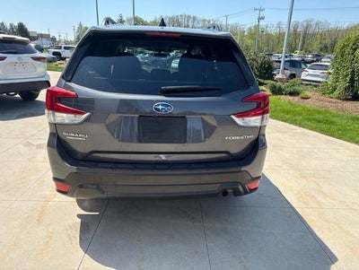2024 Subaru Forester Premium AWD