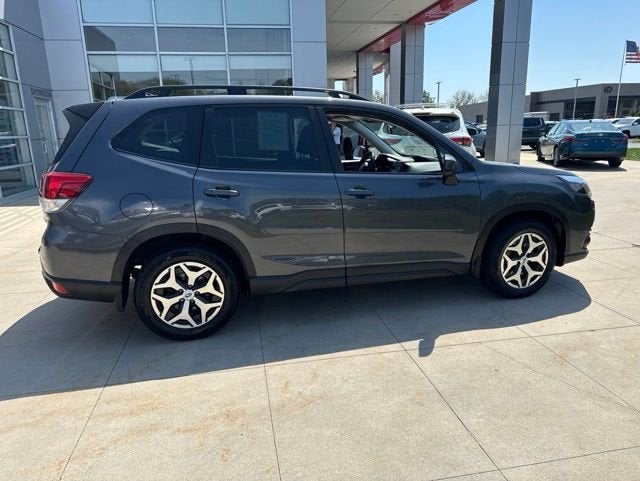 2024 Subaru Forester Premium AWD