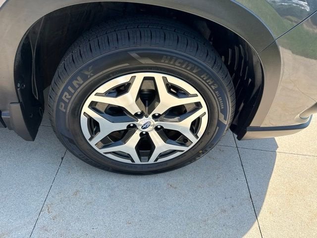 2024 Subaru Forester Premium AWD