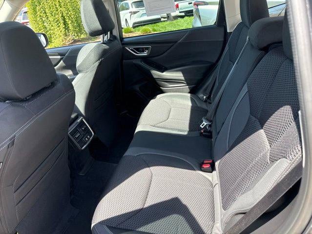 2024 Subaru Forester Premium AWD
