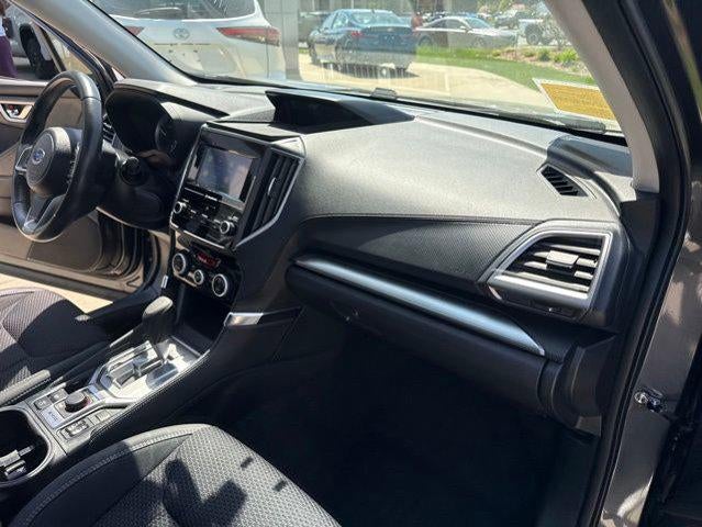 2024 Subaru Forester Premium AWD