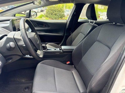 2025 Toyota Prius LE