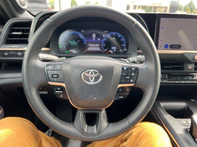 2023 Toyota Crown Platinum AWD
