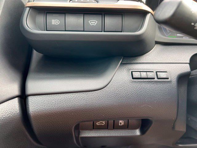 2023 Toyota Crown Platinum AWD