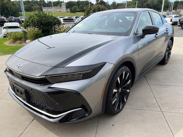2023 Toyota Crown Platinum AWD