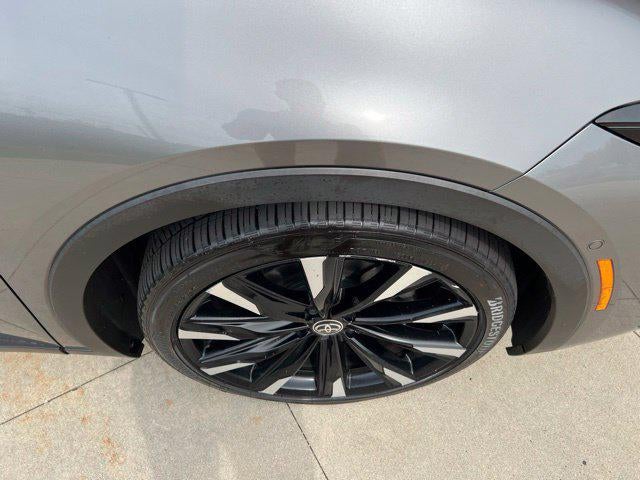 2023 Toyota Crown Platinum AWD
