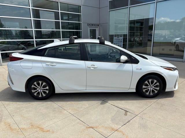 2022 Toyota Prius Prime XLE