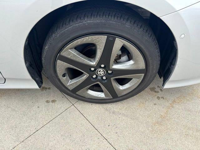 2022 Toyota Prius XLE