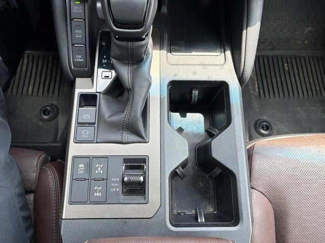 2025 Toyota Land Cruiser 4WD