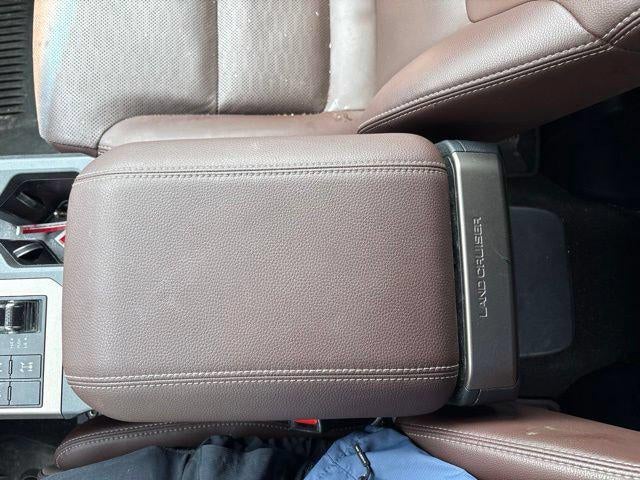 2025 Toyota Land Cruiser 4WD