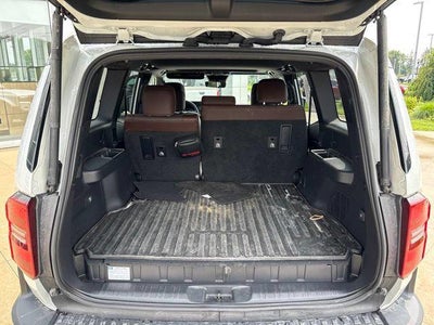 2025 Toyota Land Cruiser 4WD