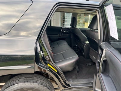 2020 Toyota 4Runner Venture 4WD