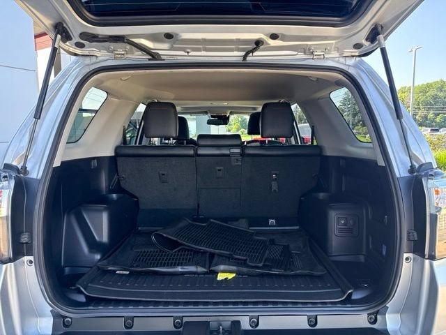2021 Toyota 4Runner Venture 4WD