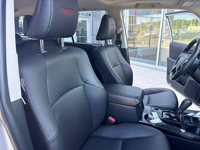 2021 Toyota 4Runner Venture 4WD