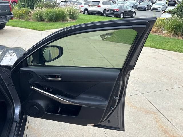 2018 Lexus IS IS 300