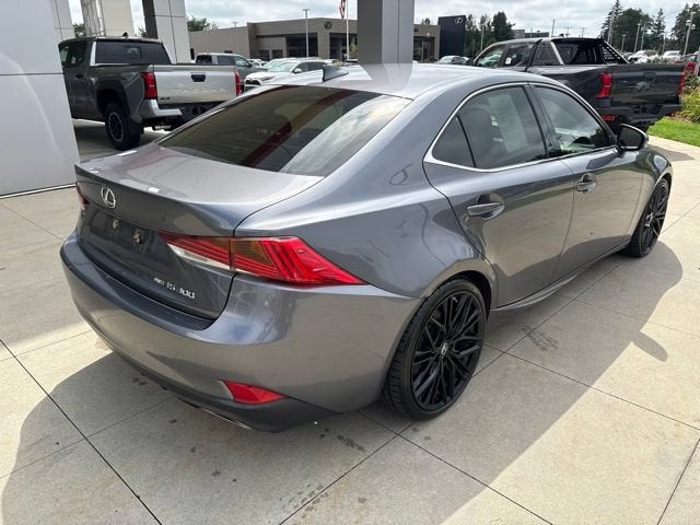 2018 Lexus IS IS 300