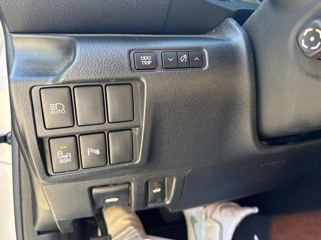 2018 Lexus IS IS 300
