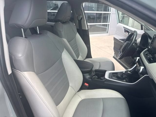 2019 Toyota RAV4 XLE Premium AWD