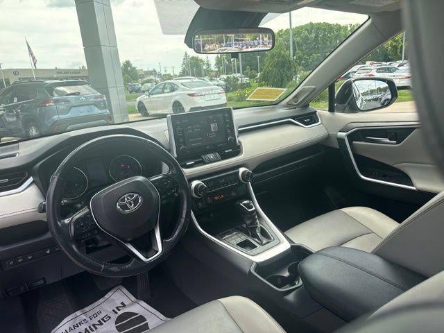2019 Toyota RAV4 XLE Premium AWD