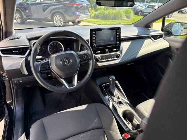 2020 Toyota Corolla Hatchback SE CVT