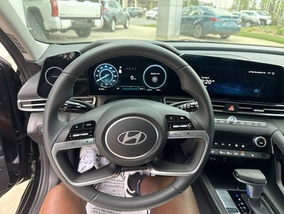 2026 Hyundai Elantra Limited IVT